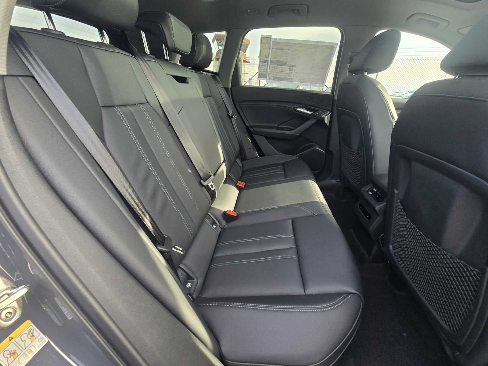 2025 Audi Q6 e-tron Premium