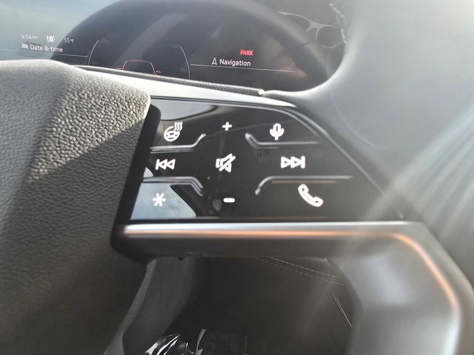 2025 Audi Q6 e-tron Premium