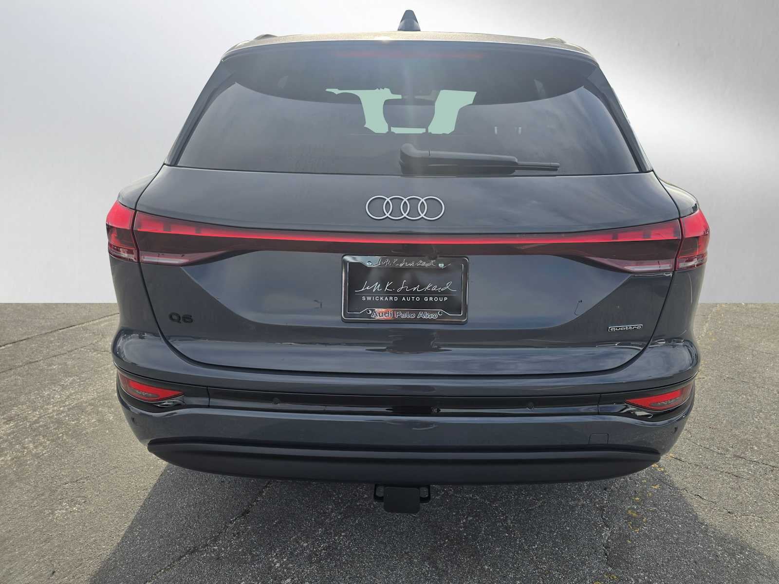 2025 Audi Q6 e-tron Premium