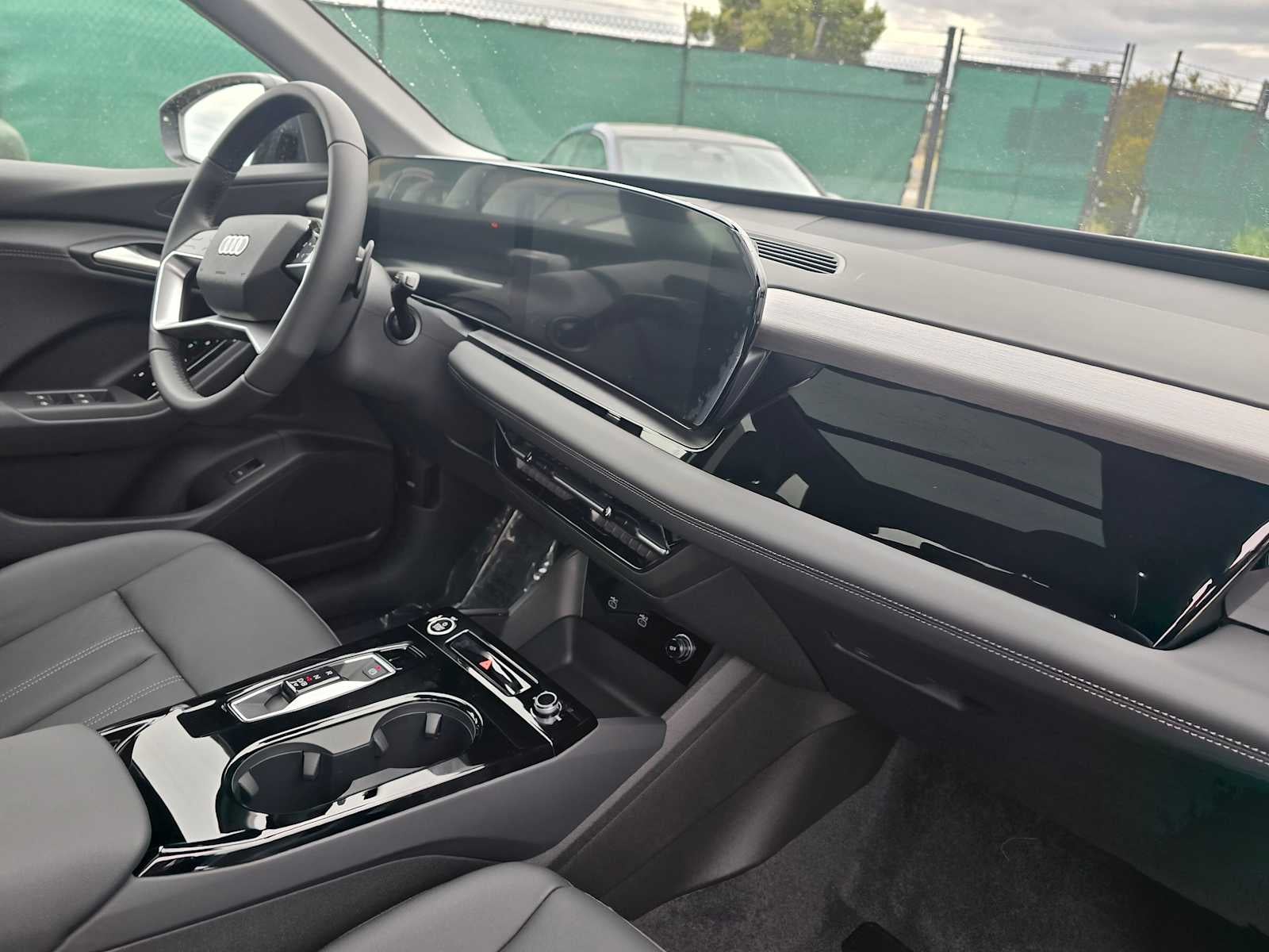2025 Audi Q6 e-tron Premium