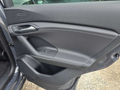 2025 Audi Q6 e-tron Premium