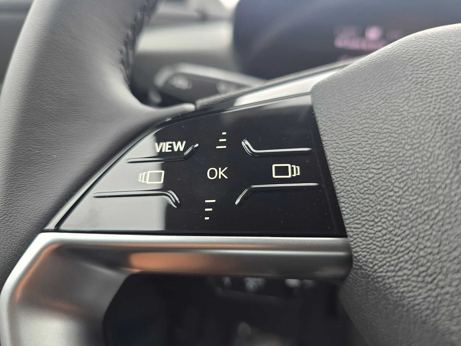 2025 Audi Q6 e-tron Premium