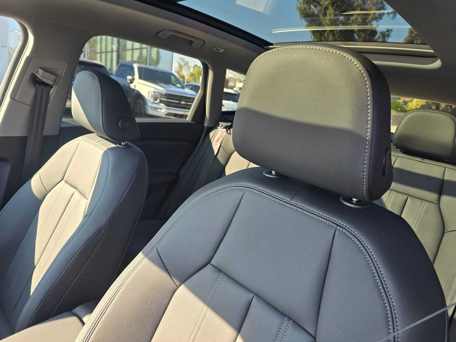 2025 Audi Q6 e-tron Premium
