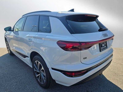 2025 Audi Q6 e-tron Premium