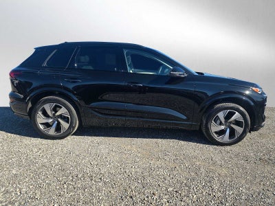 2025 Audi Q6 e-tron Premium