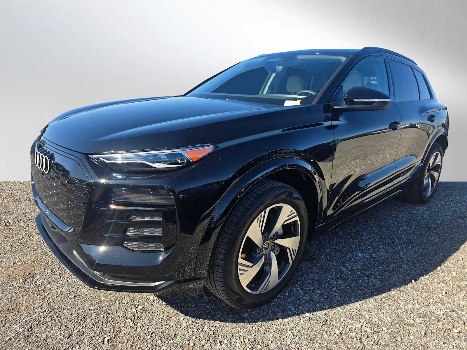 2025 Audi Q6 e-tron Premium