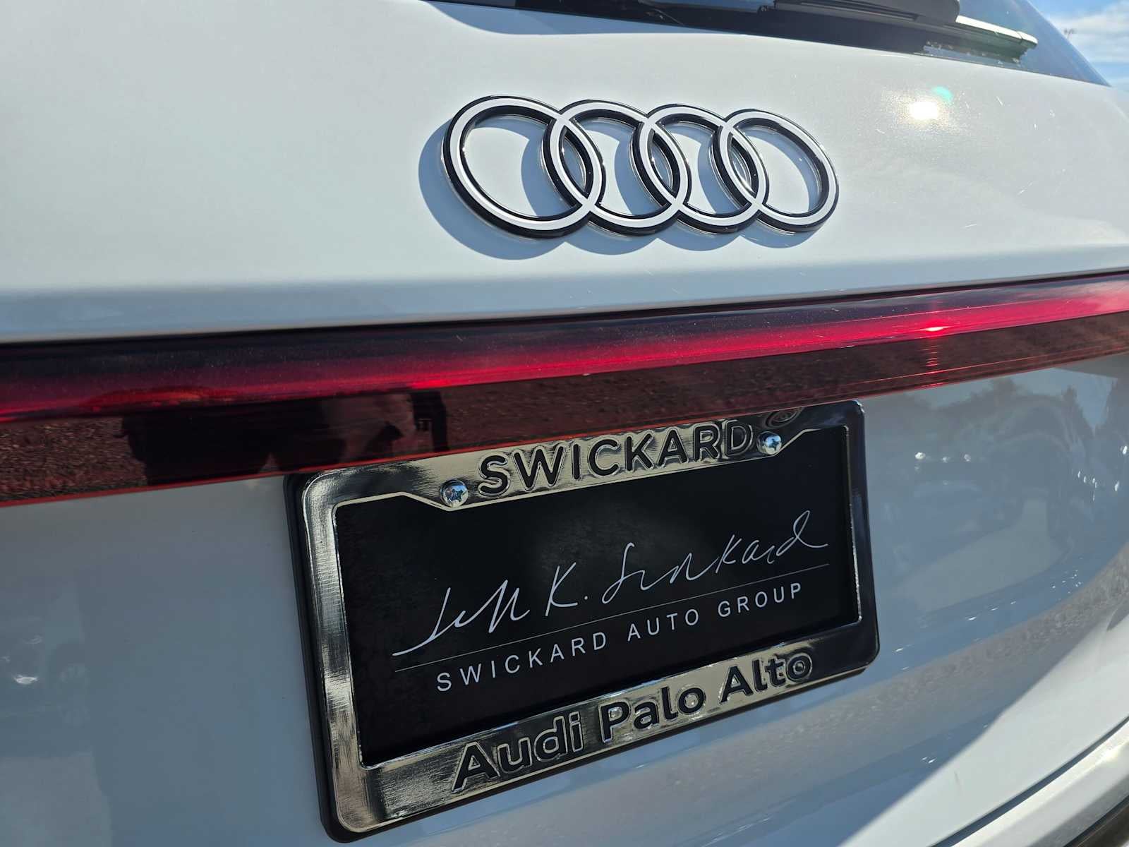 2025 Audi Q6 e-tron Premium