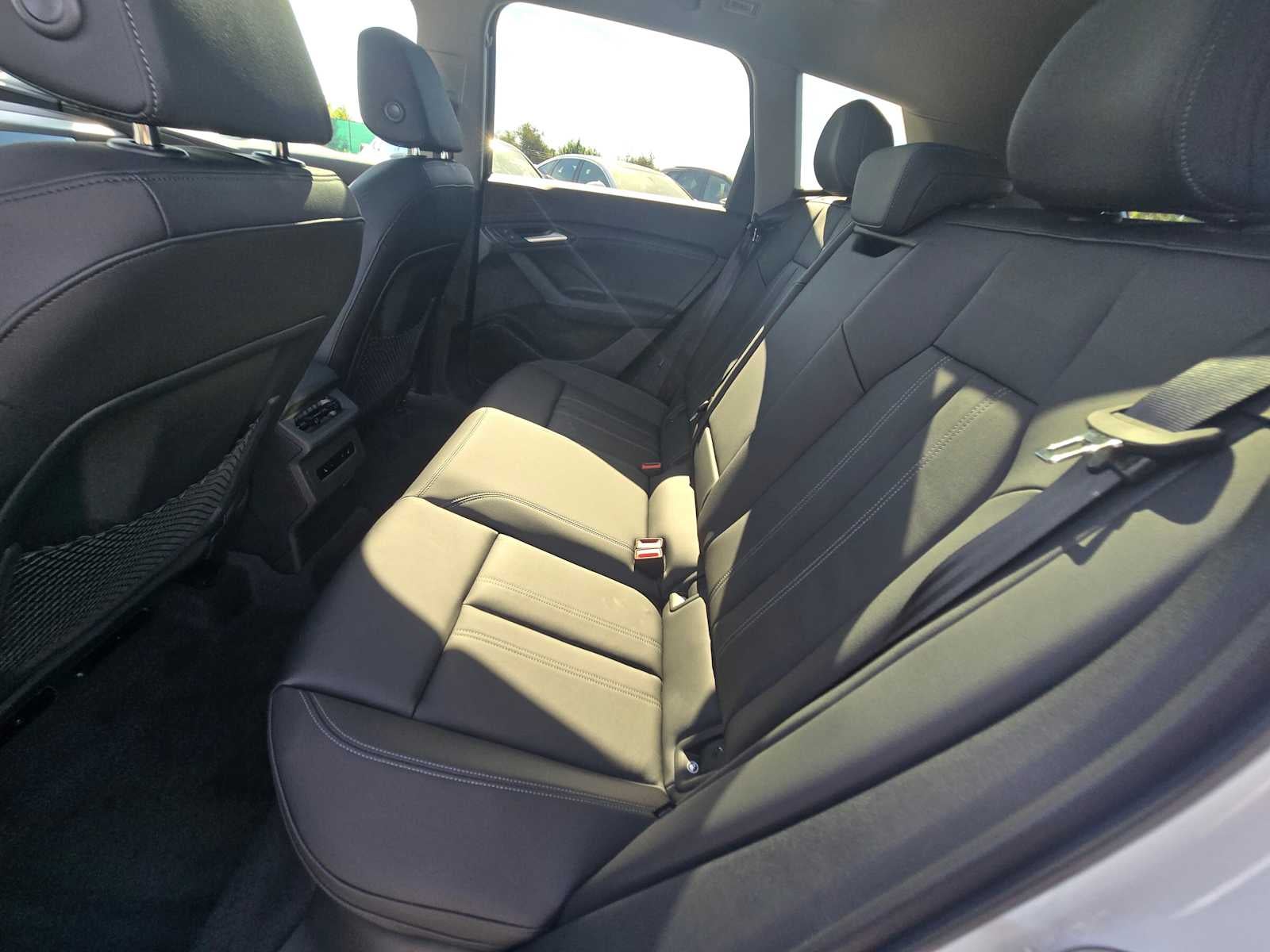 2025 Audi Q6 e-tron Premium