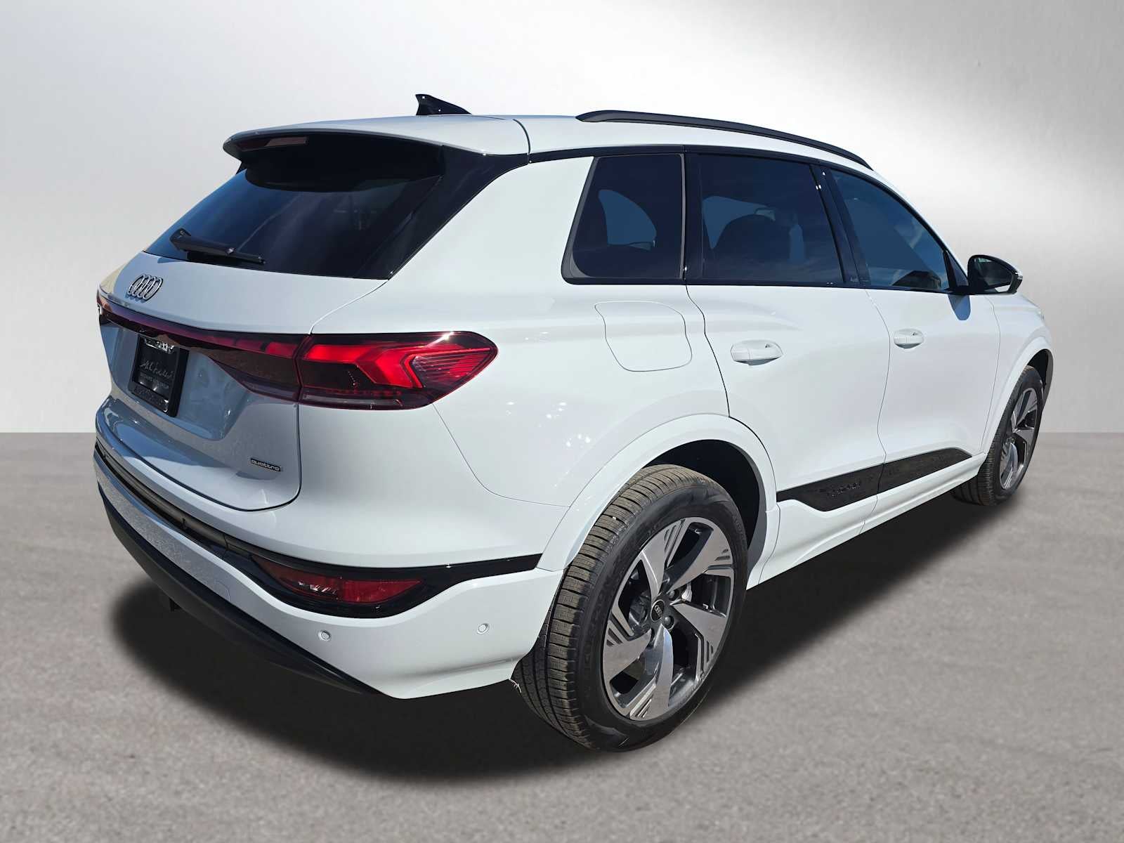 2025 Audi Q6 e-tron Premium