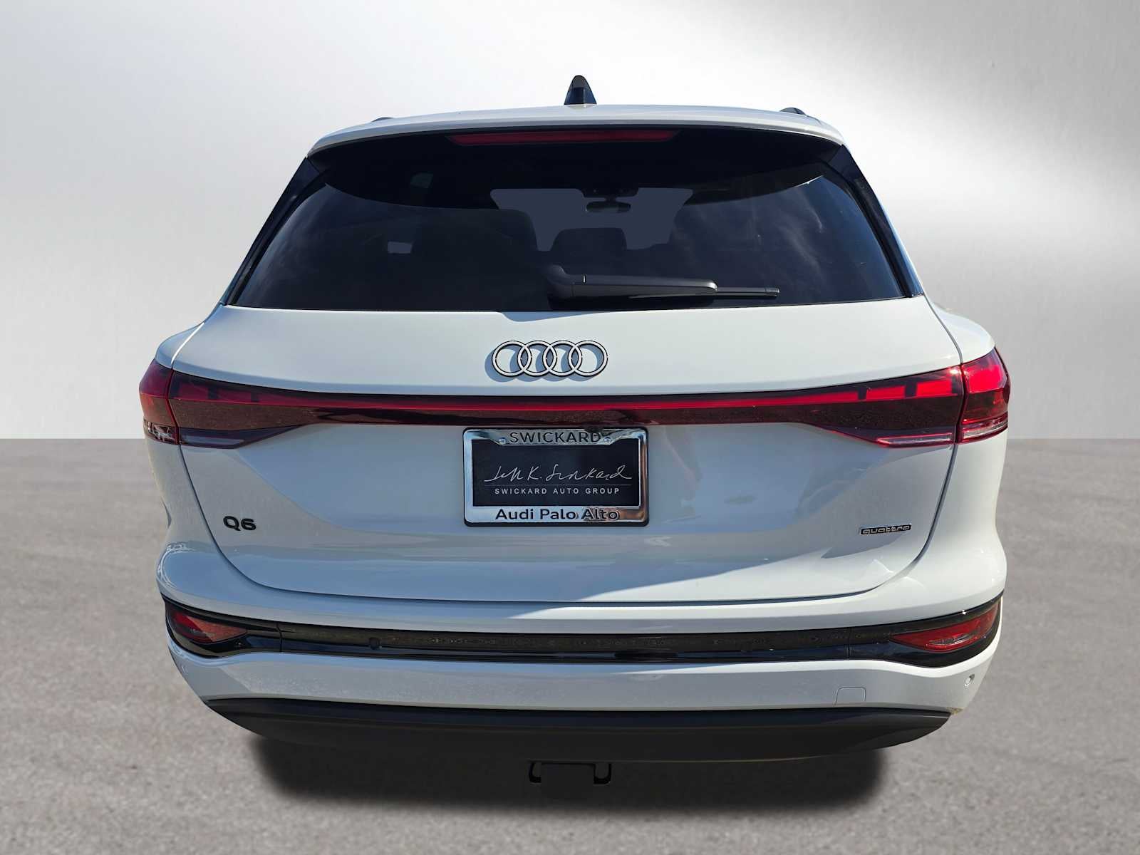 2025 Audi Q6 e-tron Premium
