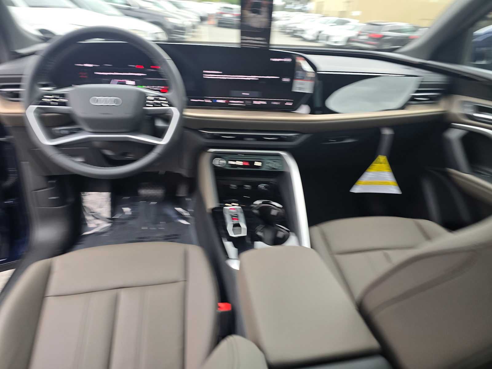 2025 Audi Q5 Premium