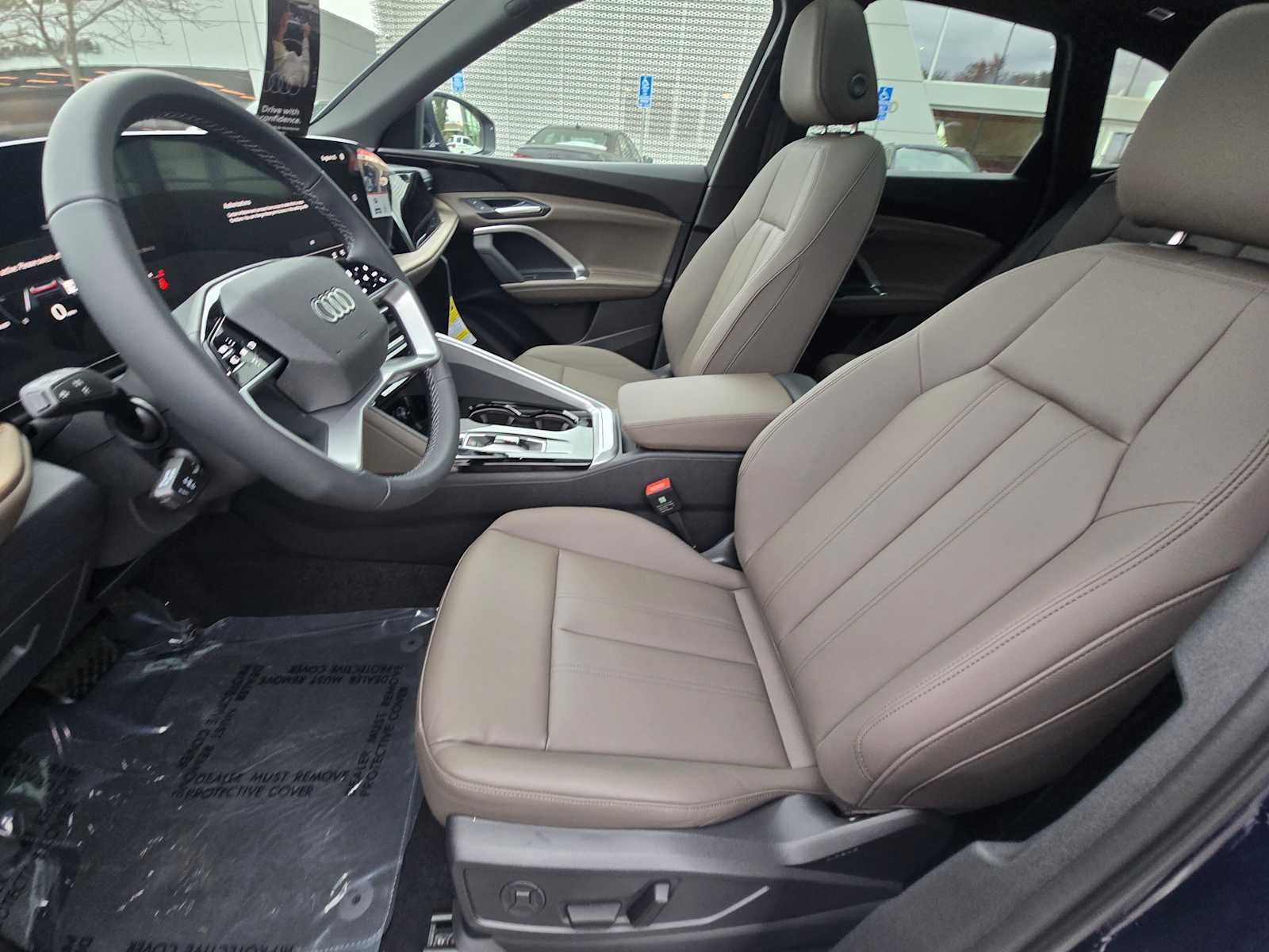 2025 Audi Q5 Premium