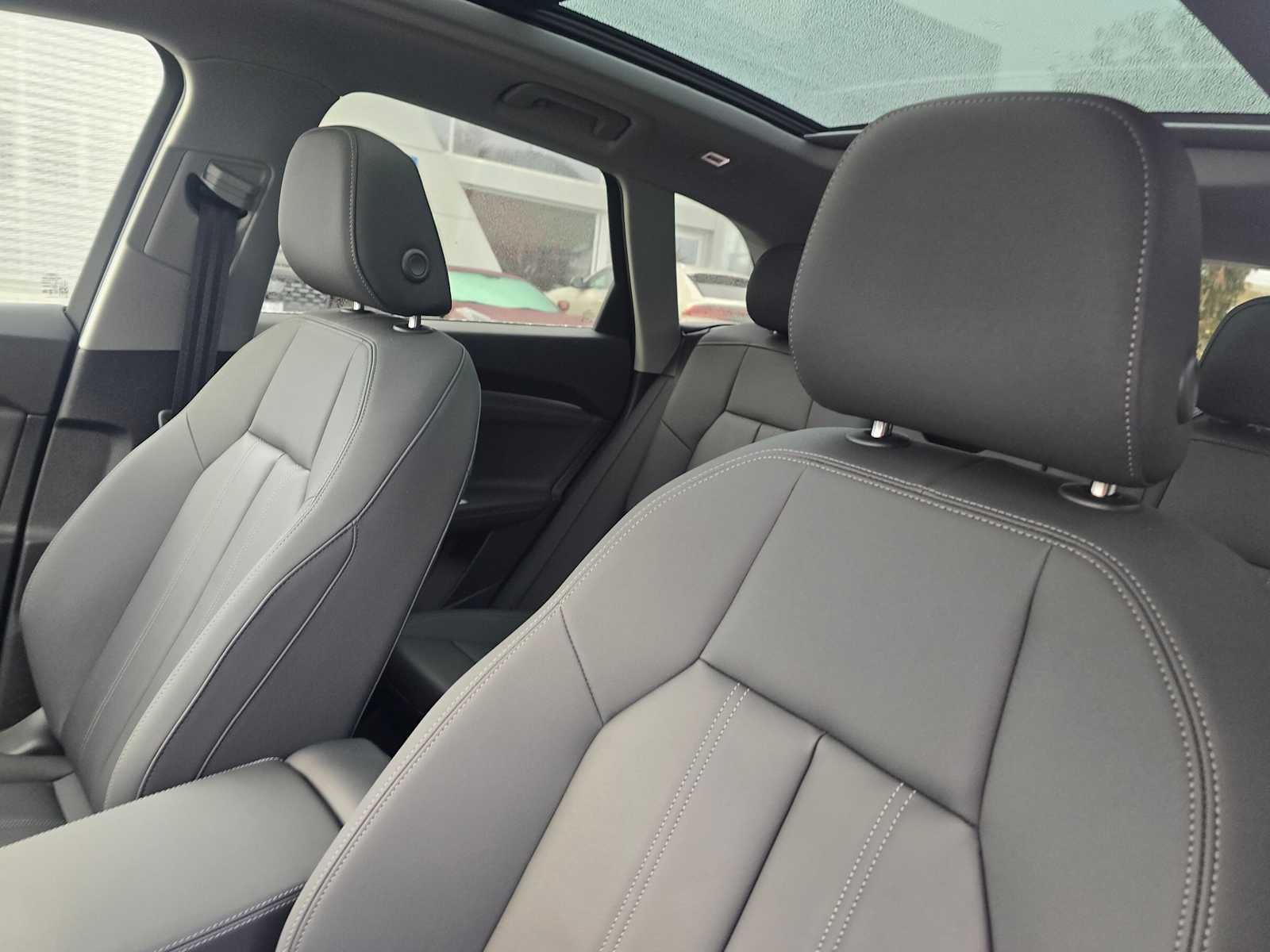 2025 Audi Q5 Premium