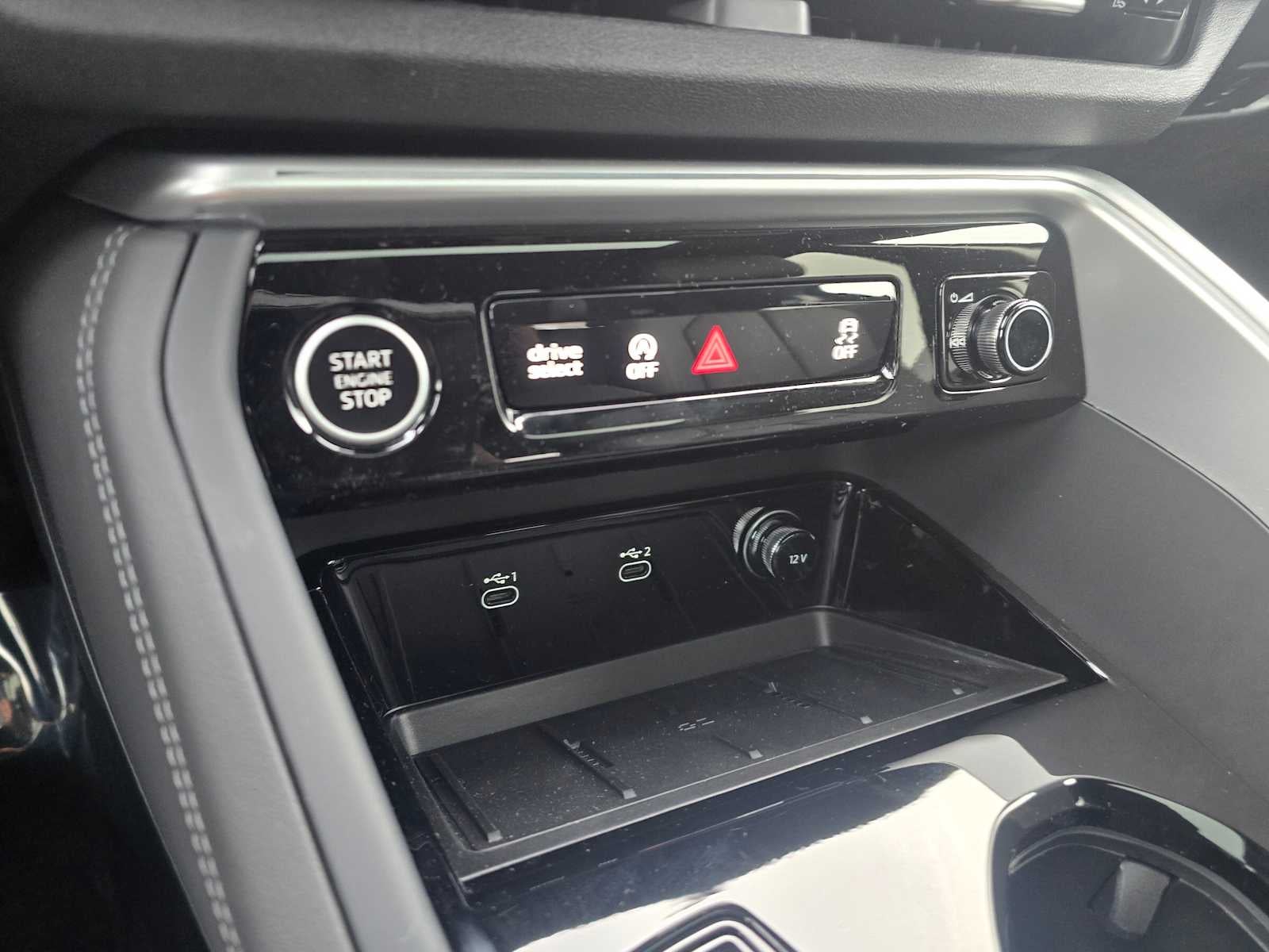 2025 Audi Q5 Premium