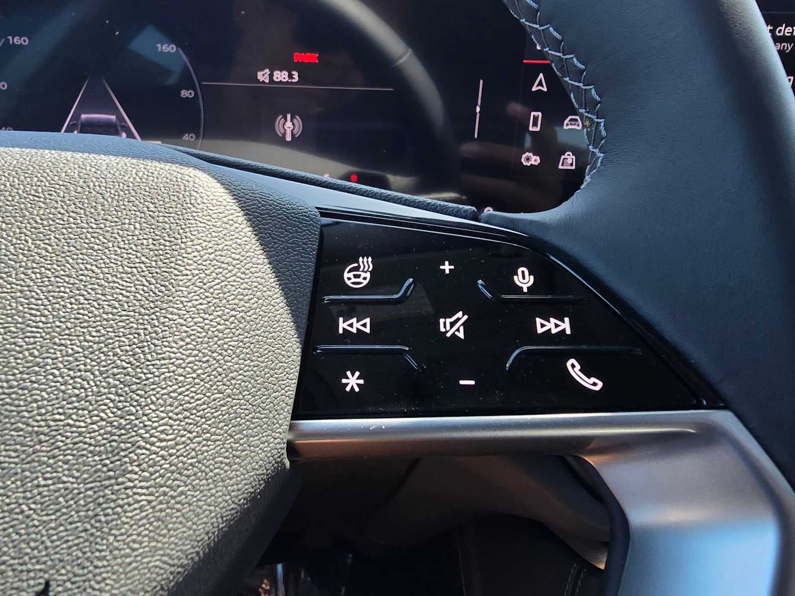 2025 Audi Q5 Premium