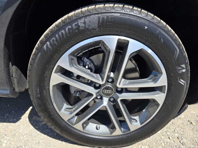 2025 Audi Q5 Premium