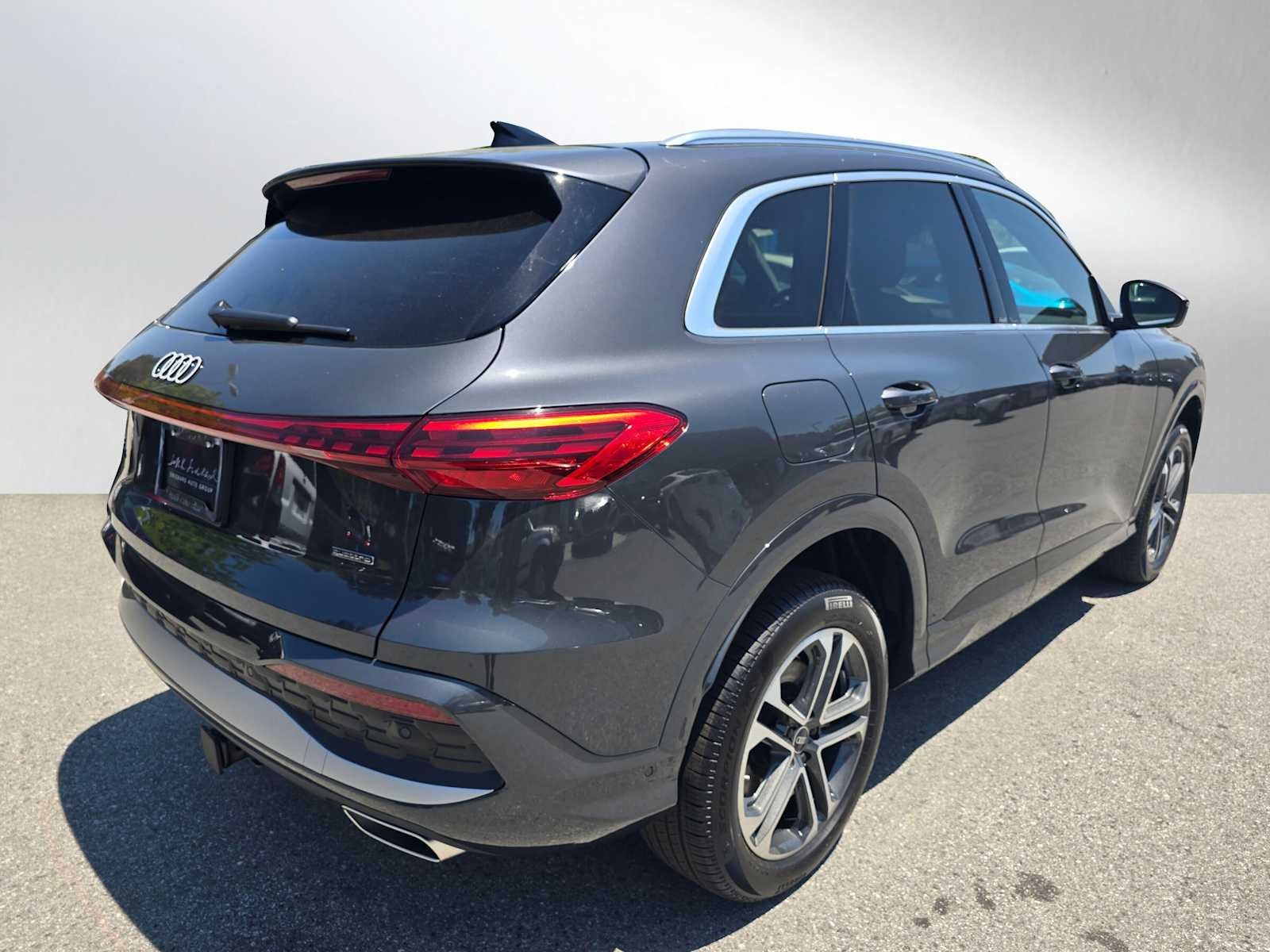 2025 Audi Q5 Premium