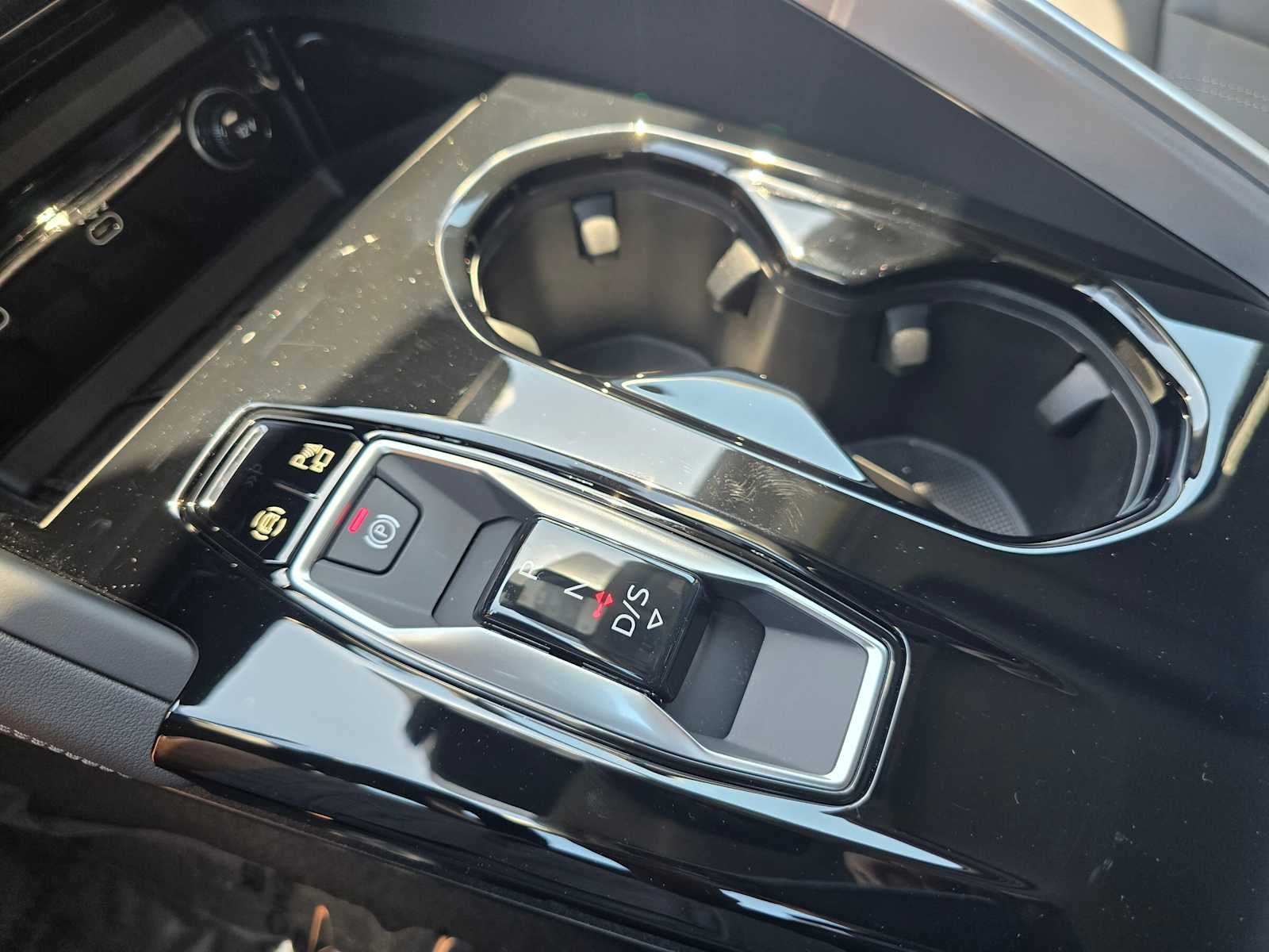 2025 Audi Q5 Premium