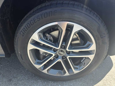 2025 Audi Q5 Premium