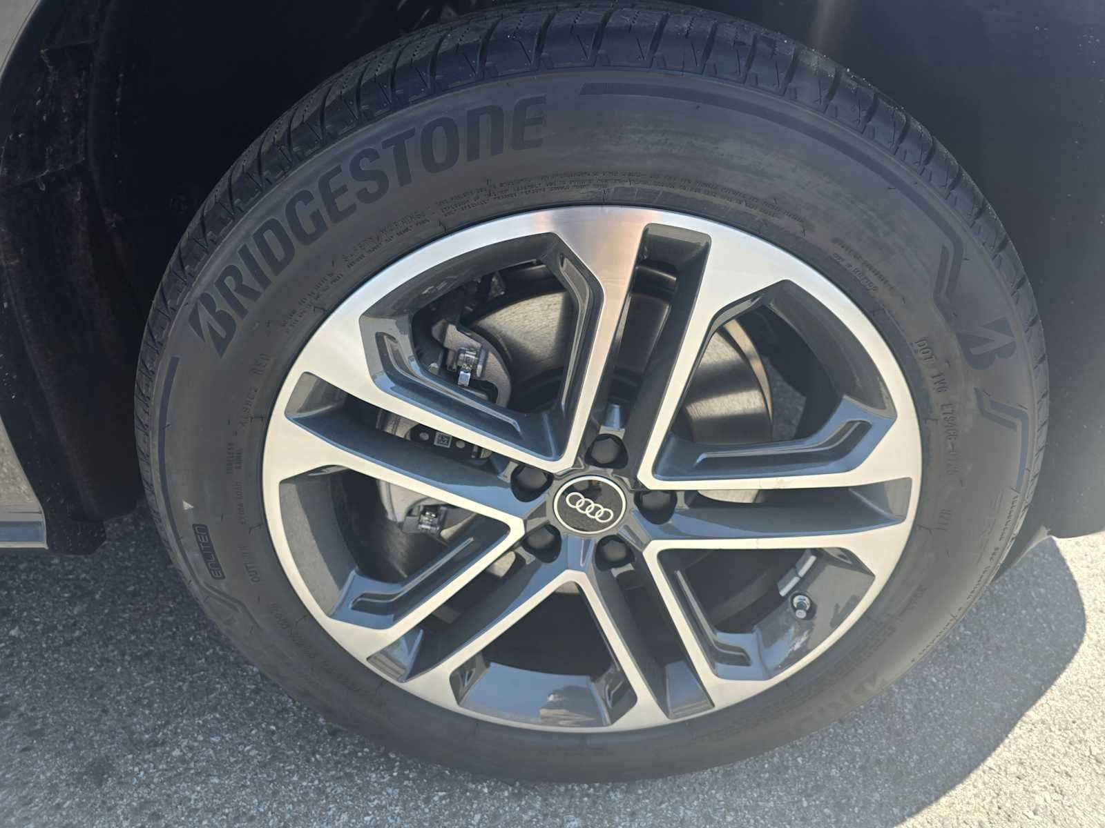 2025 Audi Q5 Premium