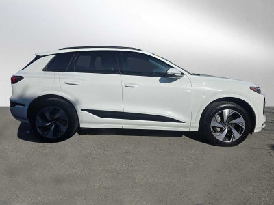 2025 Audi Q6 e-tron Premium Plus