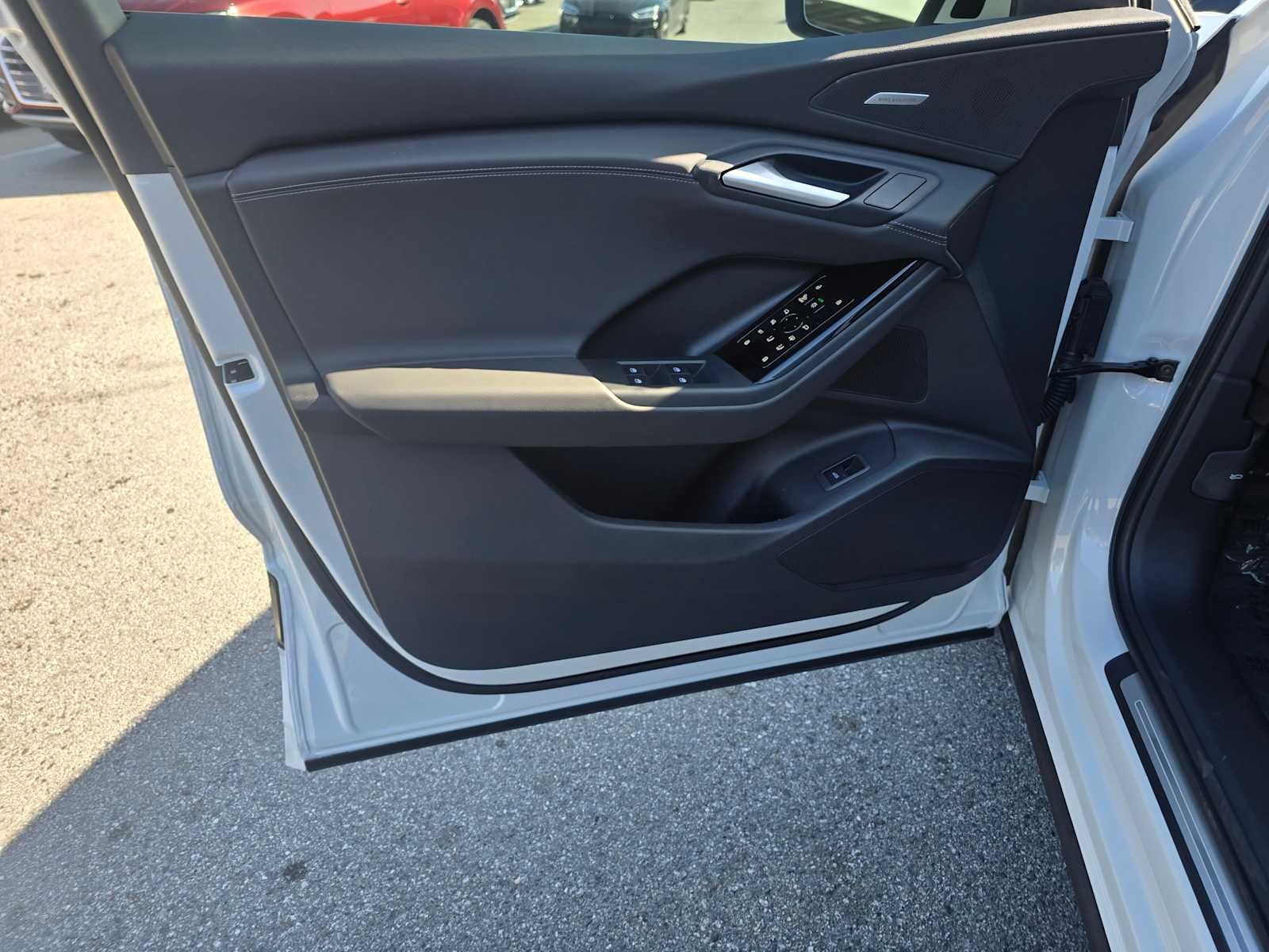 2025 Audi Q6 e-tron Premium Plus