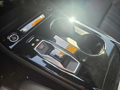 2025 Audi Q6 e-tron Premium Plus