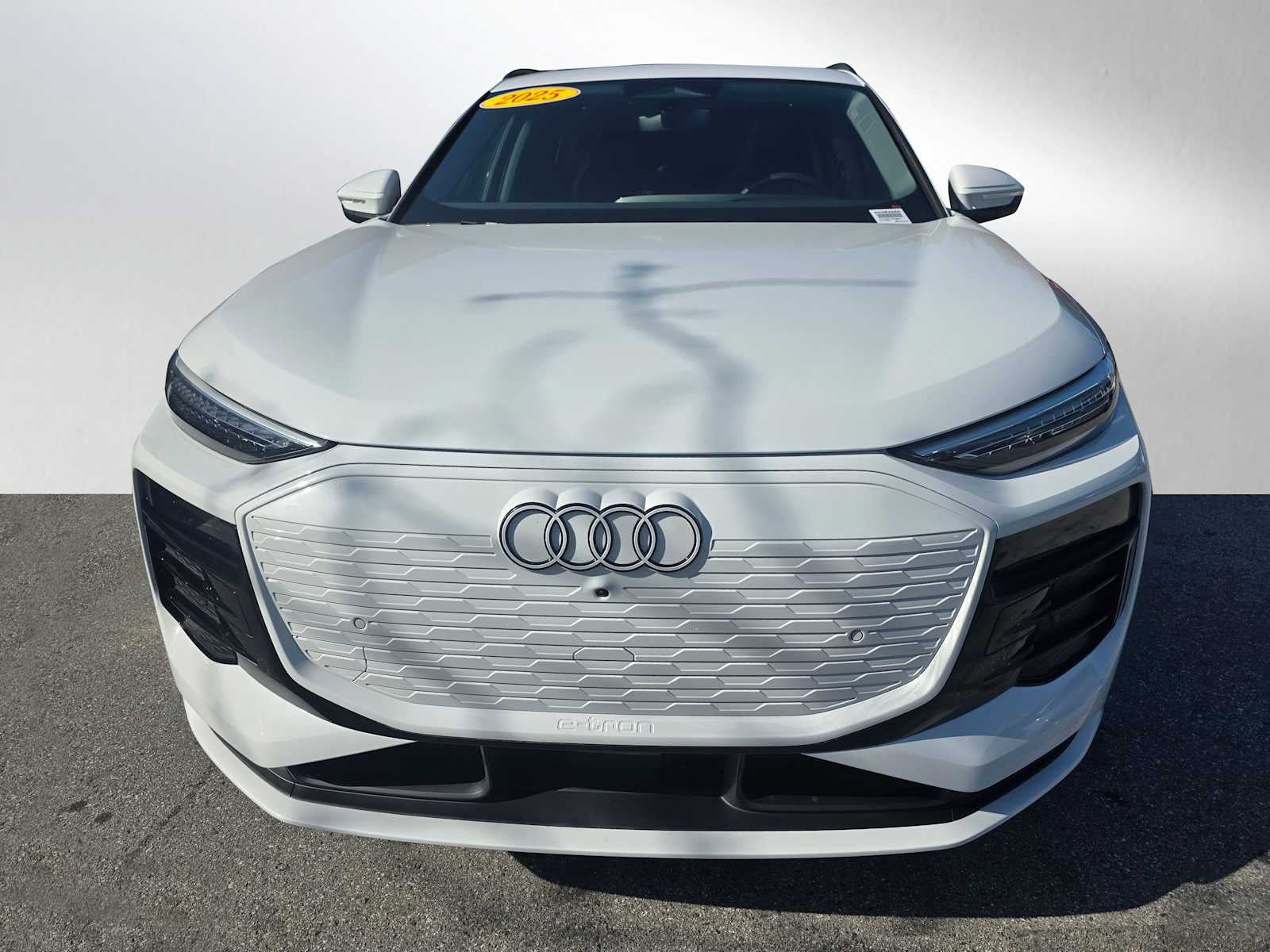 2025 Audi Q6 e-tron Premium Plus