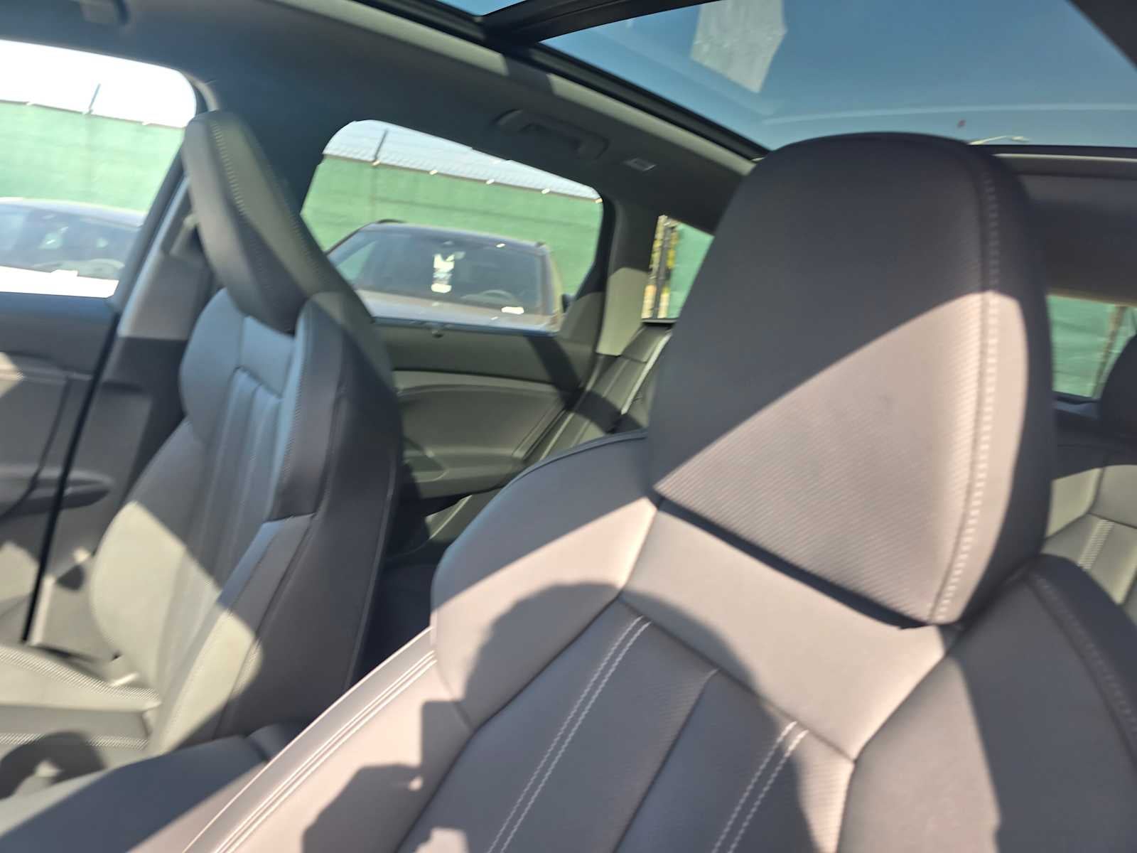 2025 Audi Q6 e-tron Premium Plus