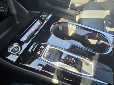 2025 Audi Q6 e-tron Premium Plus