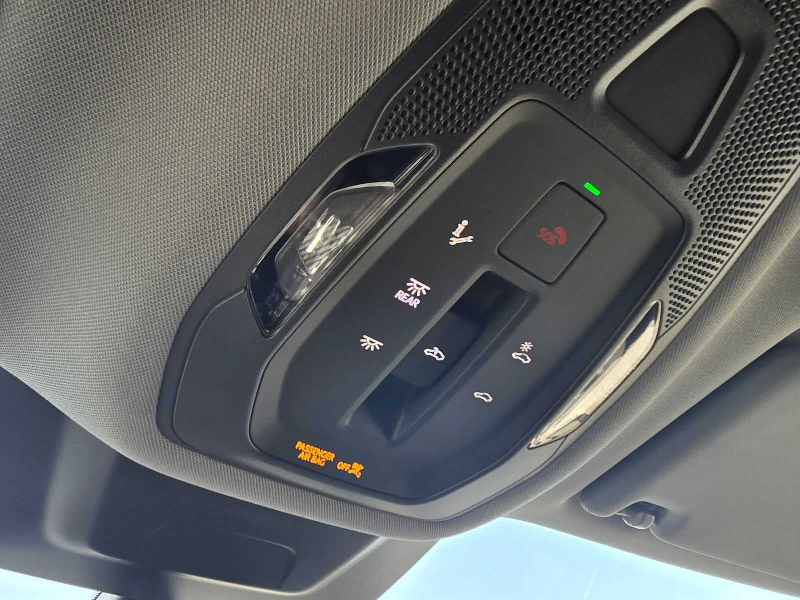 2025 Audi Q6 e-tron Premium Plus
