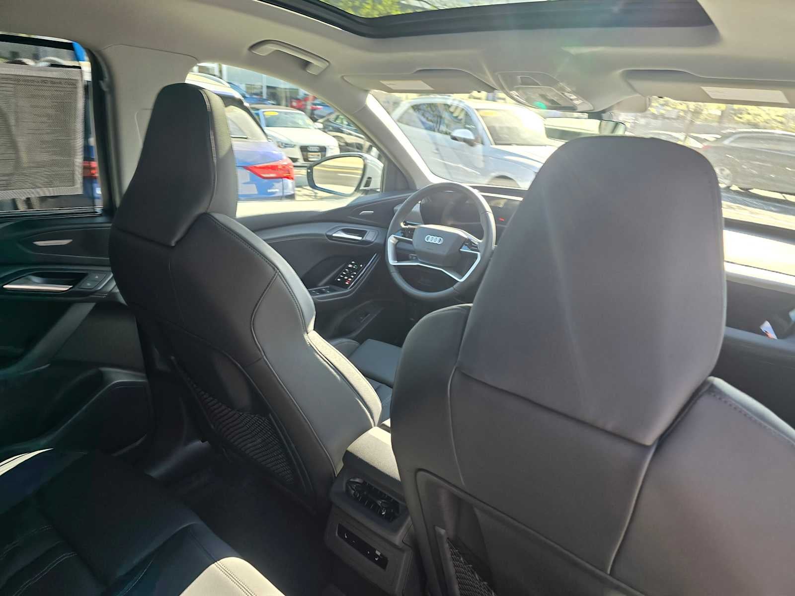 2025 Audi Q6 e-tron Premium Plus