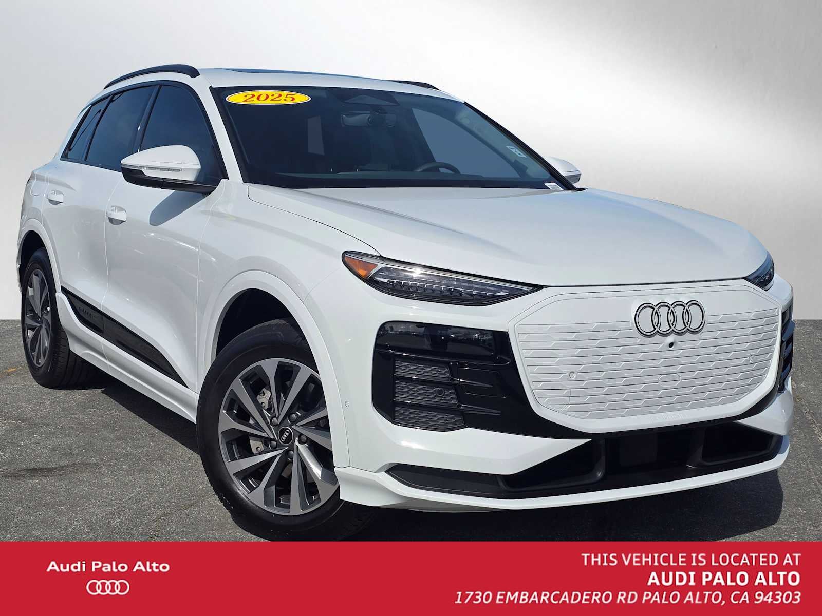 2025 Audi Q6 e-tron Premium Plus