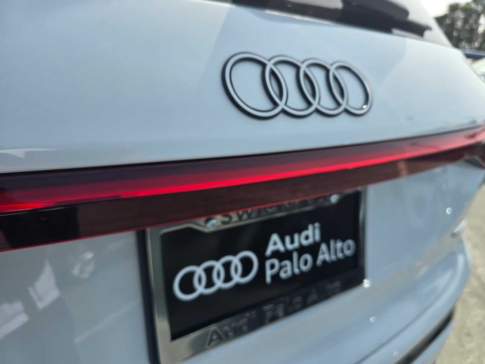 2025 Audi Q6 e-tron Premium Plus