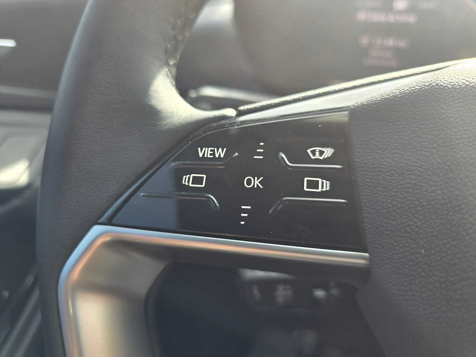 2025 Audi Q6 e-tron Premium Plus