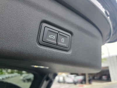 2025 Audi Q6 e-tron Premium Plus