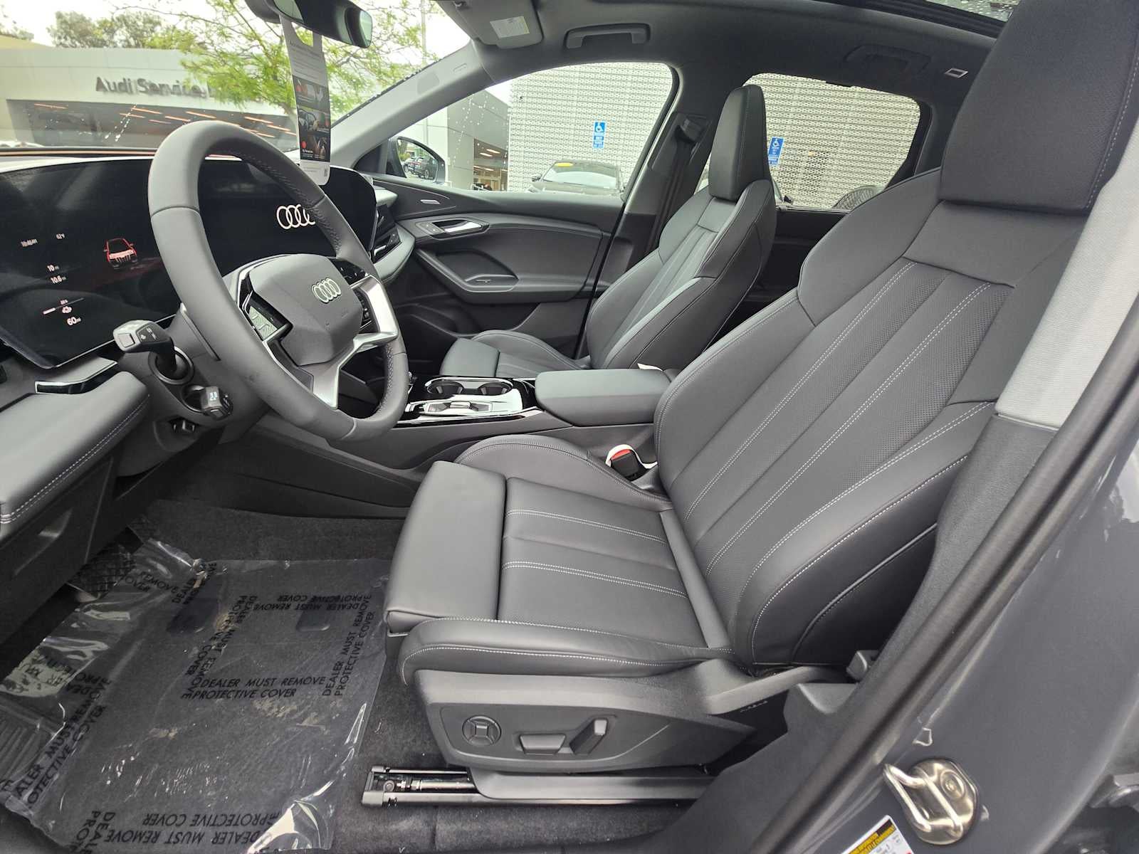 2025 Audi Q6 e-tron Premium Plus