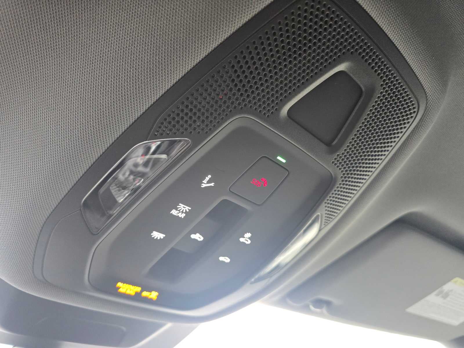 2025 Audi Q6 e-tron Premium Plus