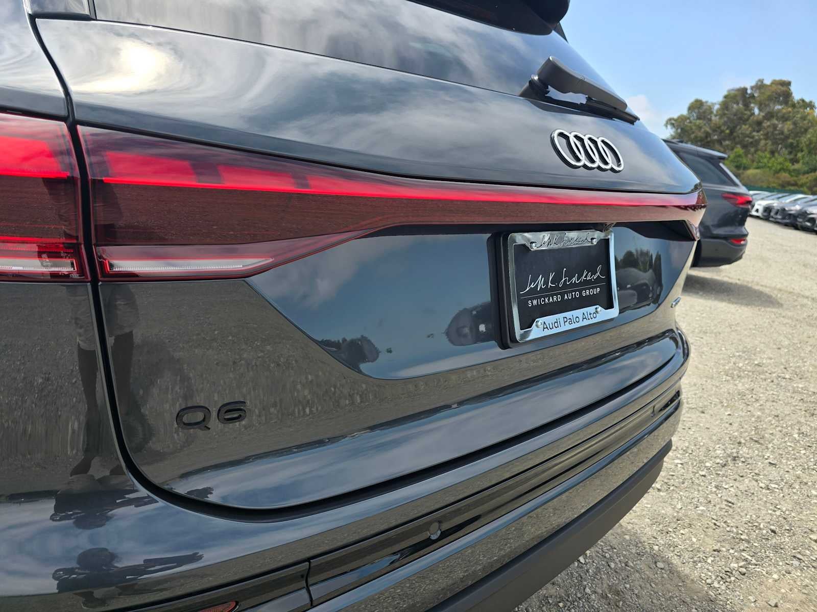 2025 Audi Q6 e-tron Premium Plus