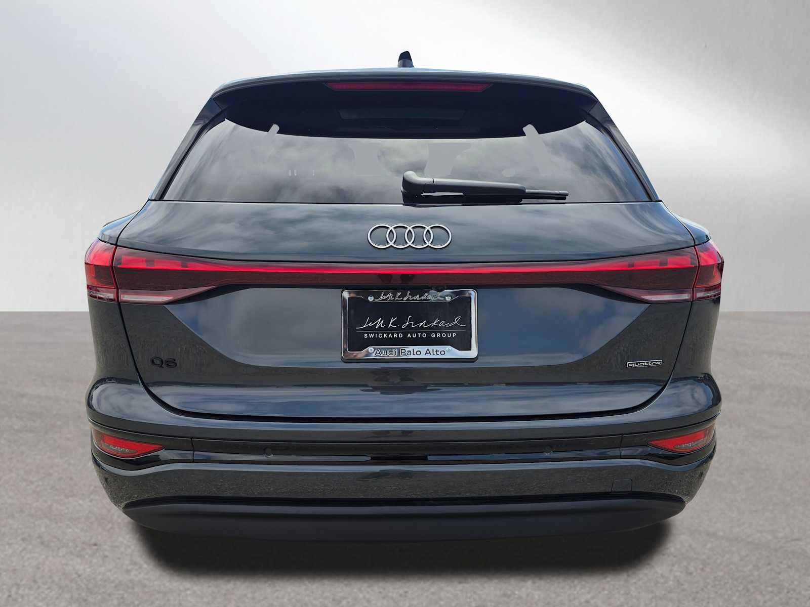 2025 Audi Q6 e-tron Premium Plus
