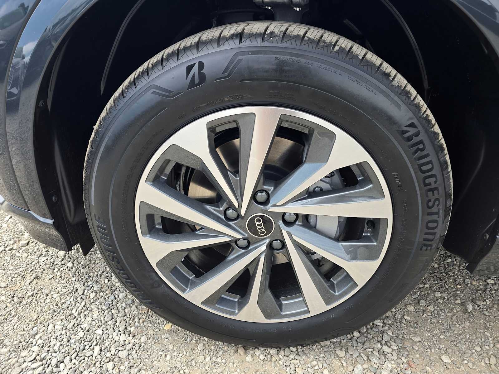 2025 Audi Q6 e-tron Premium Plus