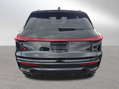 2025 Audi SQ5 Premium Plus