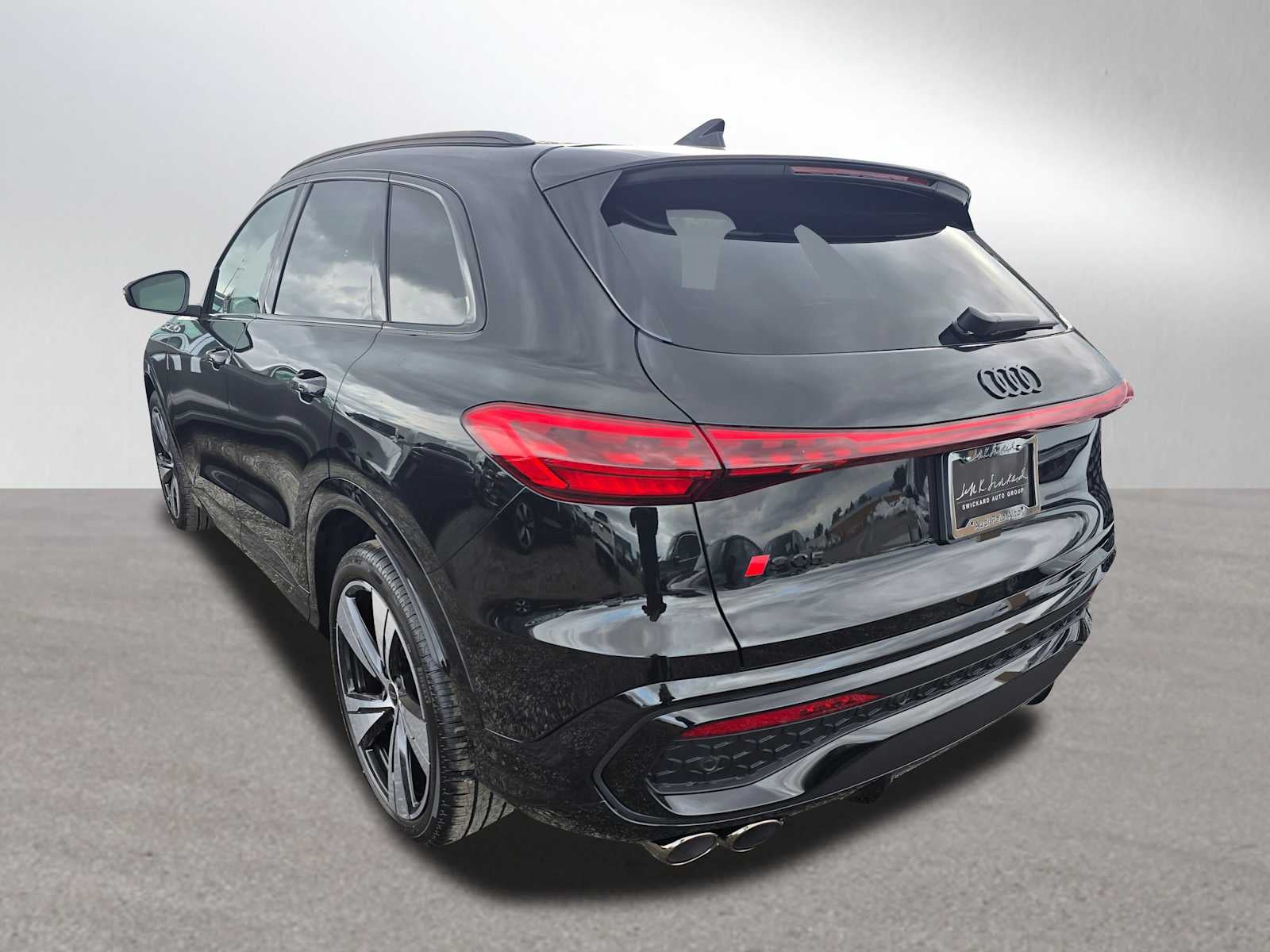 2025 Audi SQ5 Premium Plus