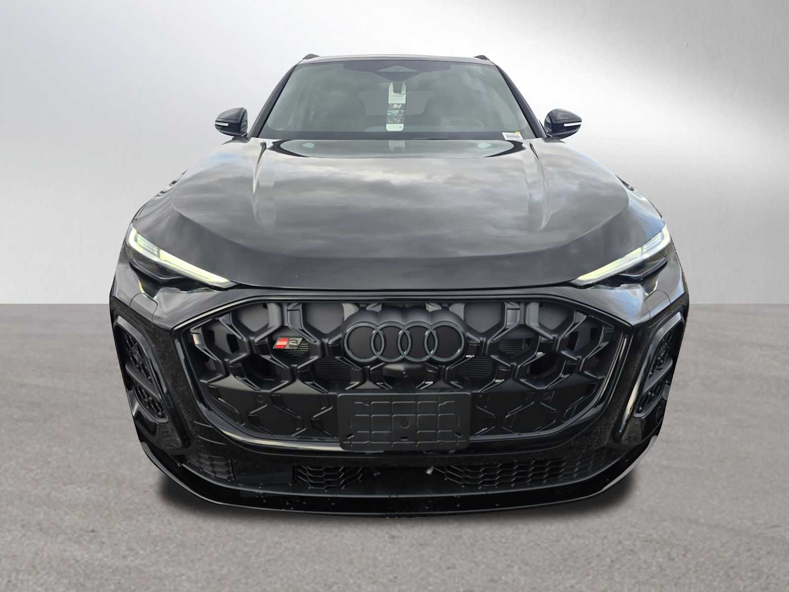 2025 Audi SQ5 Premium Plus