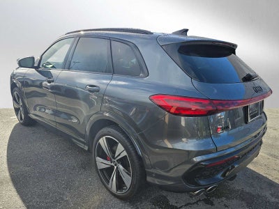 2025 Audi SQ5 Premium Plus