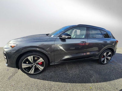 2025 Audi SQ5 Premium Plus