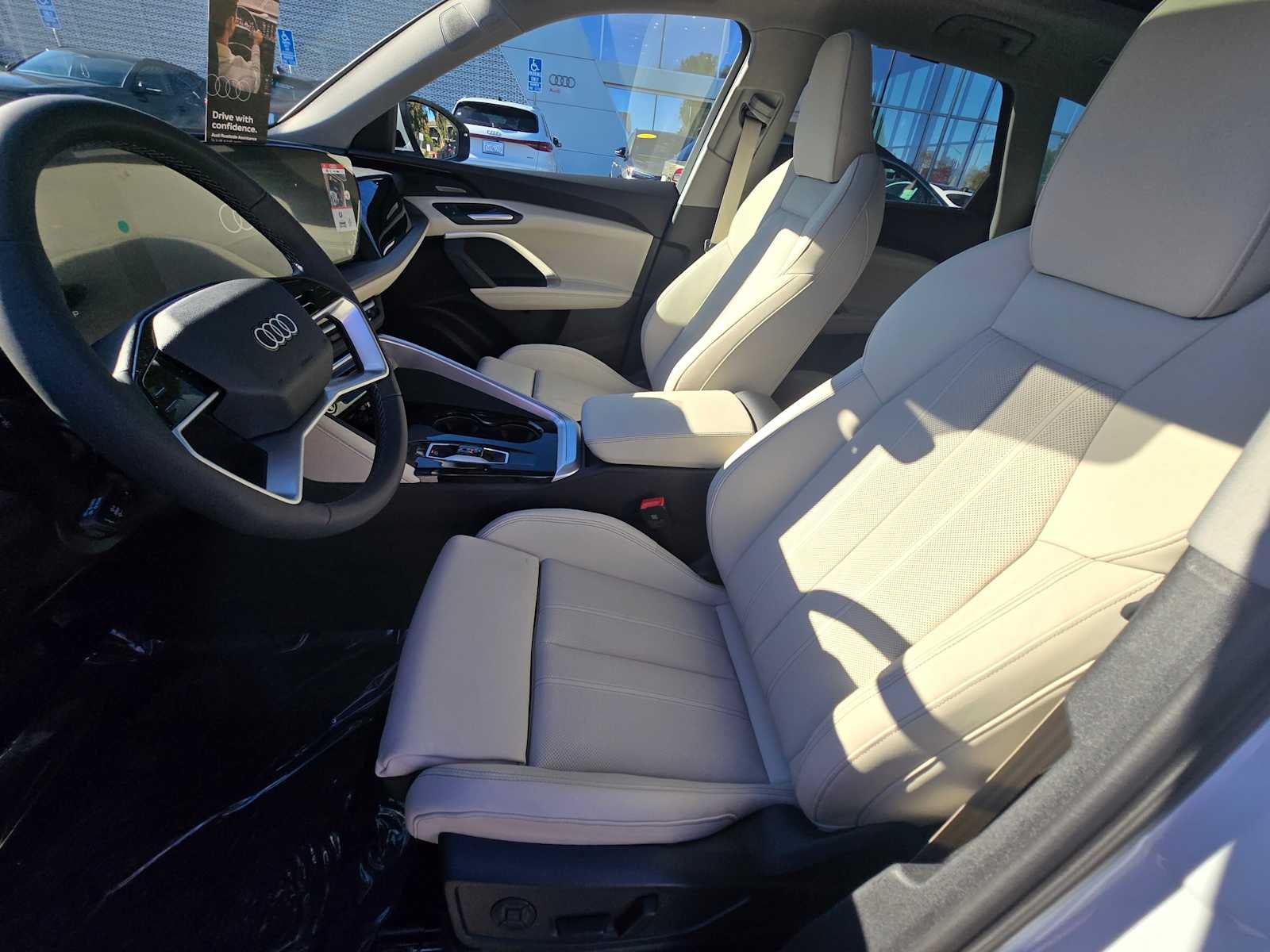 2025 Audi Q5 Premium Plus