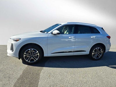 2025 Audi Q5 Premium Plus