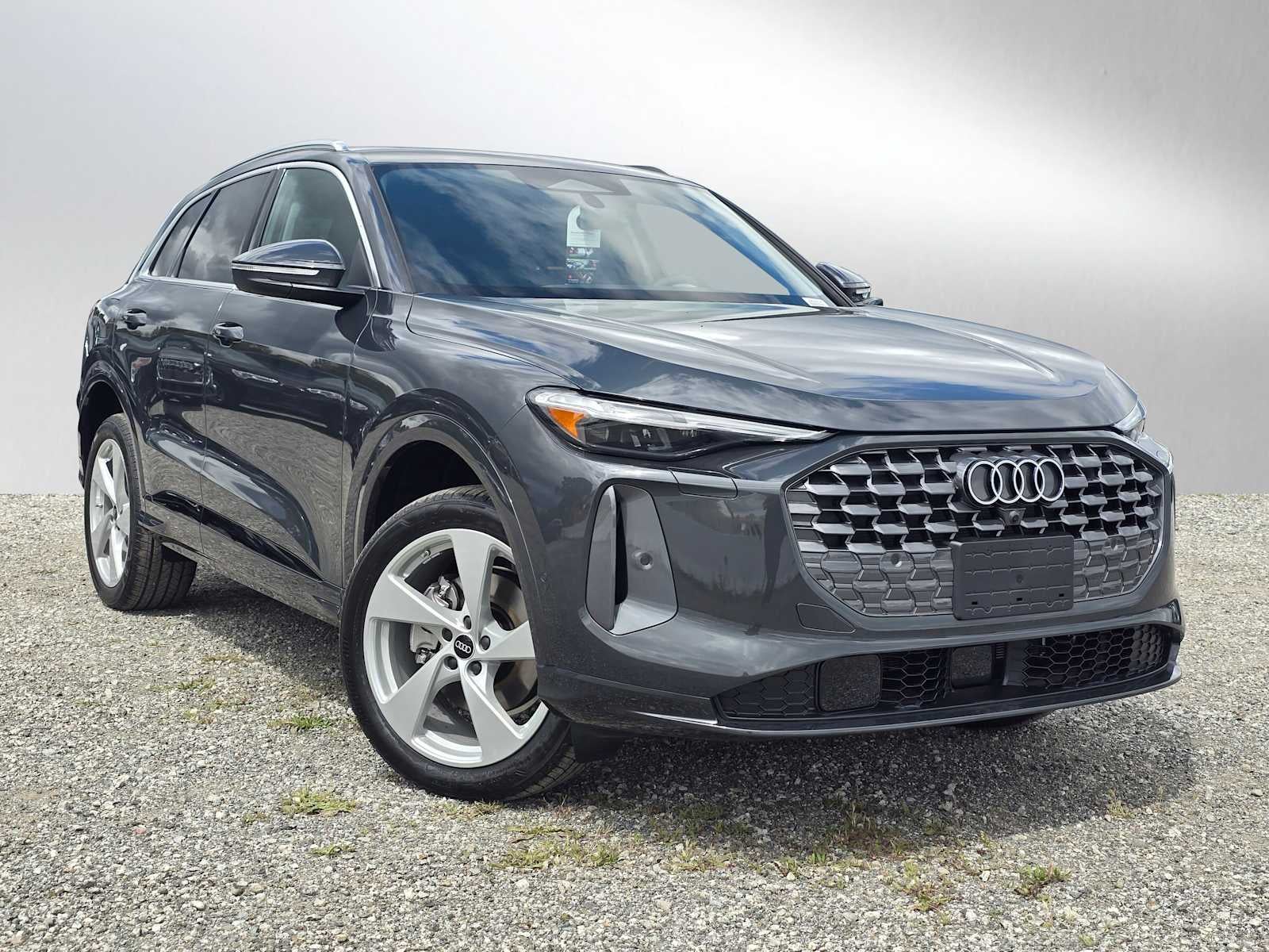 2026 Audi Q5 Premium Plus