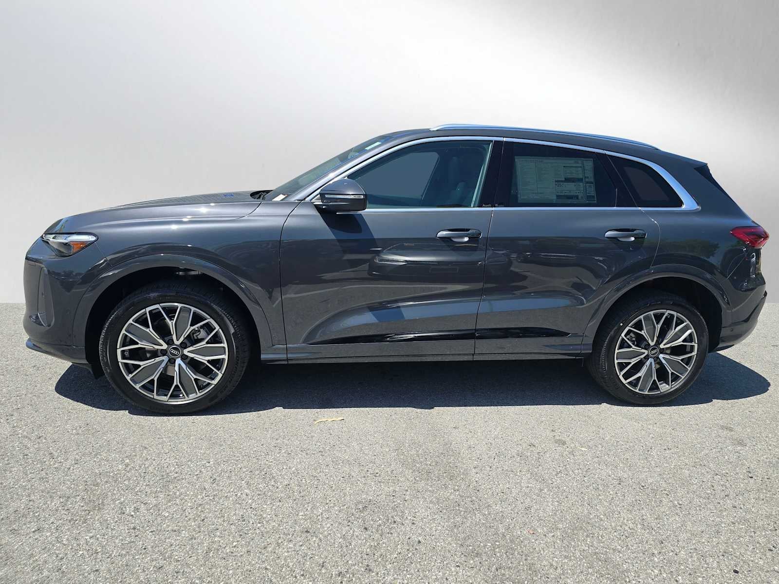 2025 Audi Q5 Premium Plus